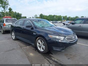  Salvage Ford Taurus