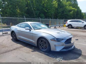  Salvage Ford Mustang