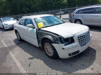  Salvage Chrysler 300