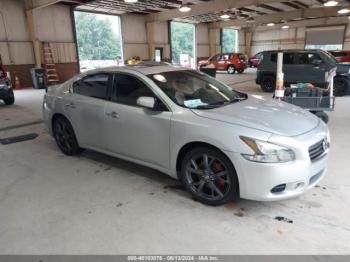  Salvage Nissan Maxima