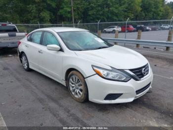  Salvage Nissan Altima