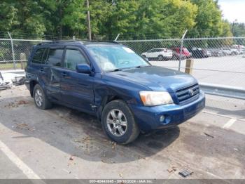  Salvage Toyota Highlander