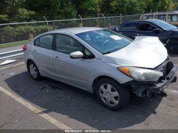  Salvage Kia Forte