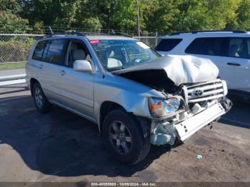  Salvage Toyota Highlander