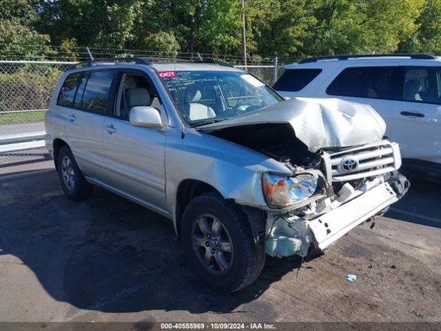  Salvage Toyota Highlander