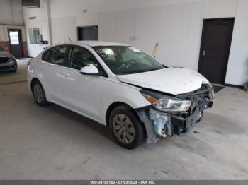  Salvage Kia Rio