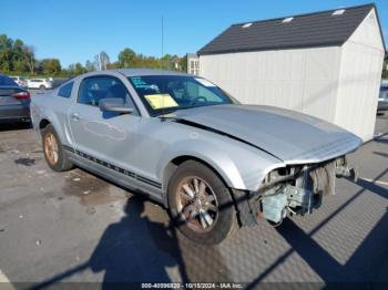  Salvage Ford Mustang