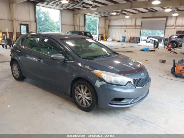  Salvage Kia Forte