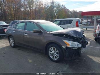  Salvage Nissan Altima