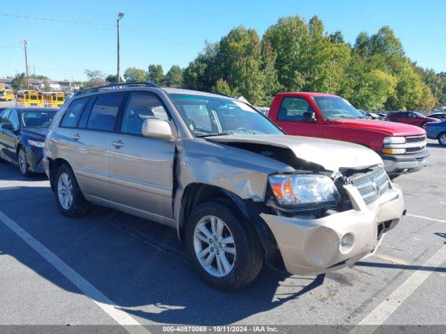  Salvage Toyota Highlander