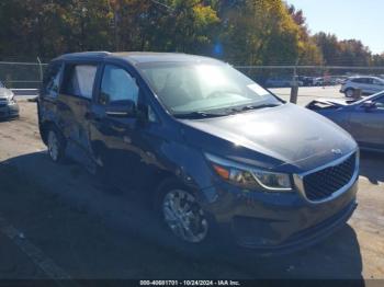  Salvage Kia Sedona