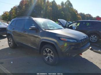  Salvage Jeep Cherokee