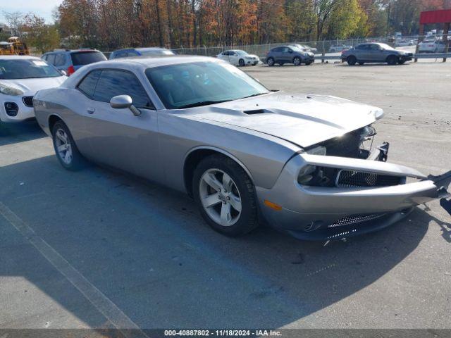  Salvage Dodge Challenger