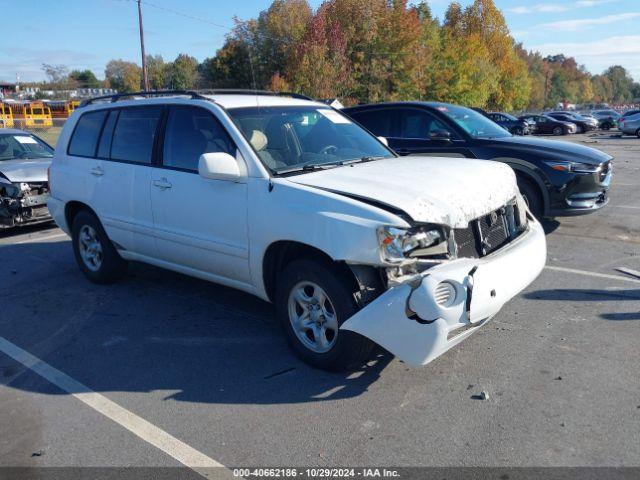  Salvage Toyota Highlander