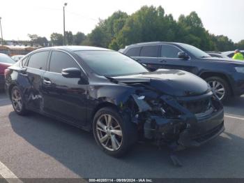  Salvage Nissan Altima