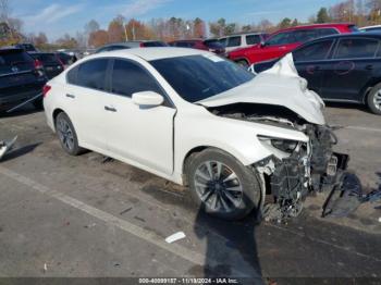  Salvage Nissan Altima