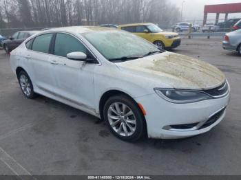  Salvage Chrysler 200