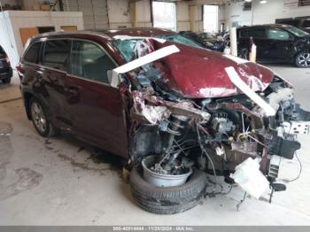  Salvage Toyota Highlander