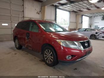  Salvage Nissan Pathfinder