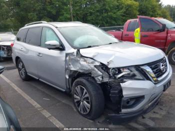  Salvage Nissan Pathfinder