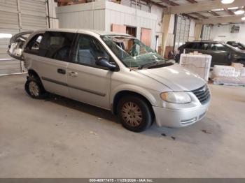  Salvage Chrysler Town & Country