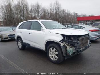  Salvage Kia Sorento