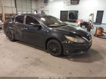  Salvage Nissan Altima