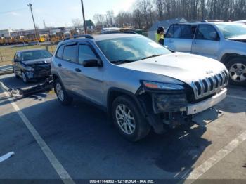  Salvage Jeep Cherokee