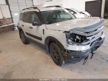  Salvage Ford Bronco