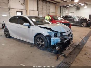  Salvage Toyota Camry