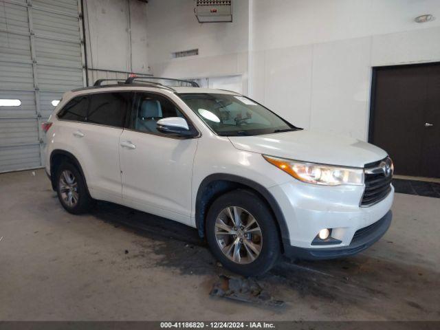  Salvage Toyota Highlander