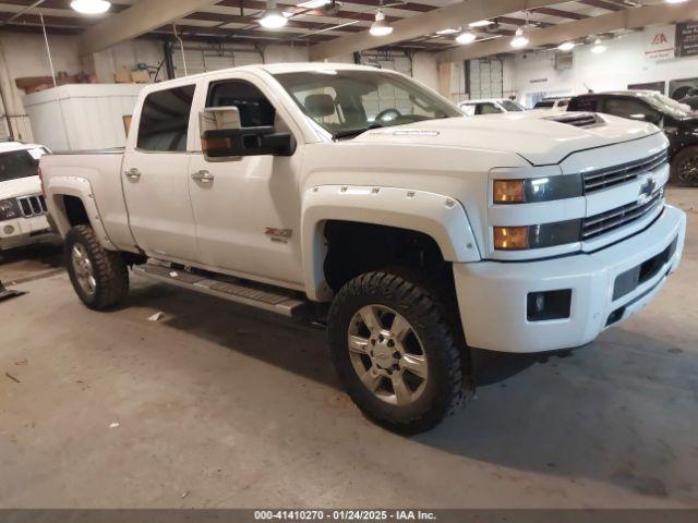  Salvage Chevrolet Silverado 2500