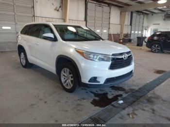  Salvage Toyota Highlander