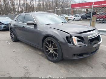  Salvage Chrysler 300