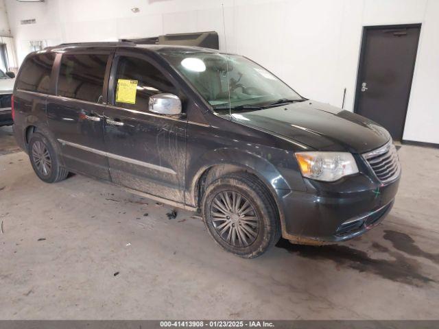  Salvage Chrysler Town & Country