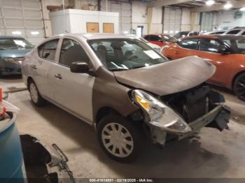  Salvage Nissan Versa