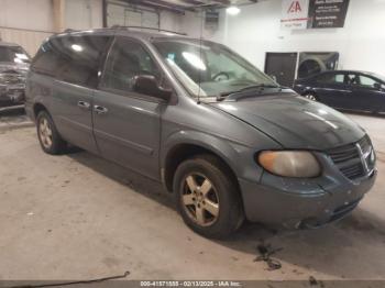  Salvage Dodge Grand Caravan