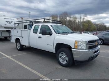  Salvage Chevrolet Silverado 2500