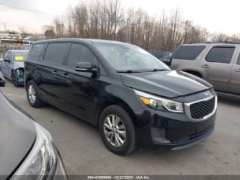  Salvage Kia Sedona