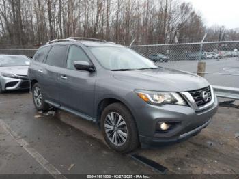  Salvage Nissan Pathfinder