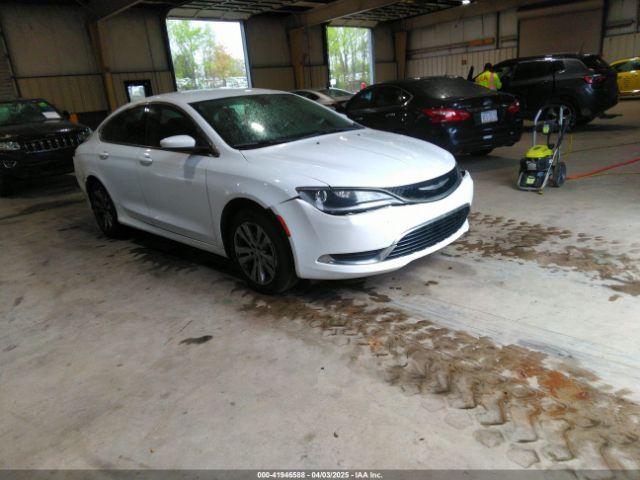  Salvage Chrysler 200