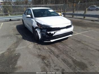  Salvage Kia Forte