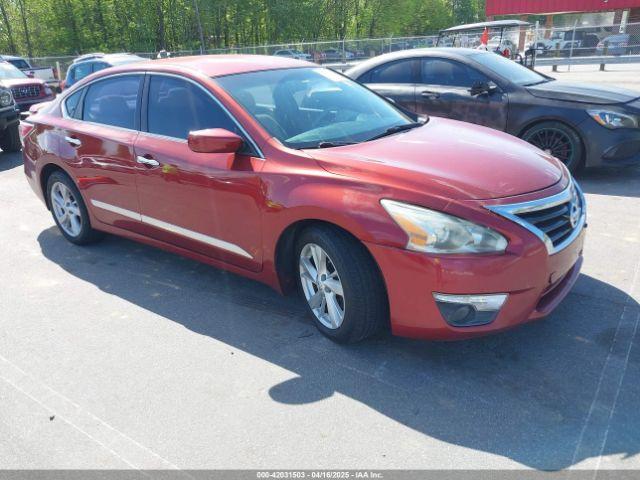  Salvage Nissan Altima