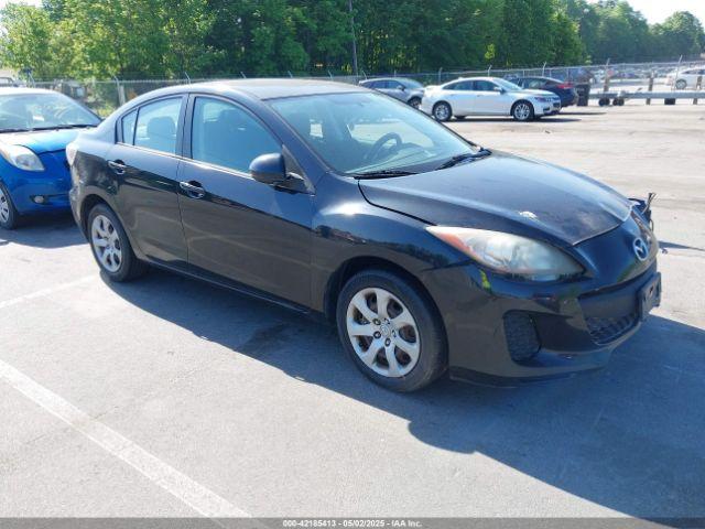  Salvage Mazda Mazda3