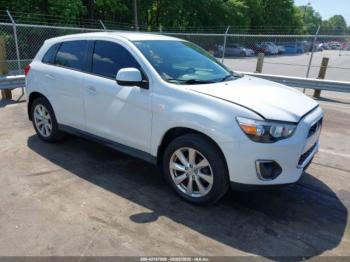  Salvage Mitsubishi Outlander