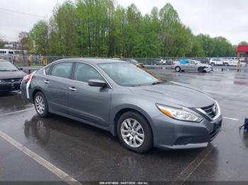 Salvage Nissan Altima