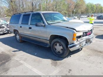  Salvage GMC Suburban 1500