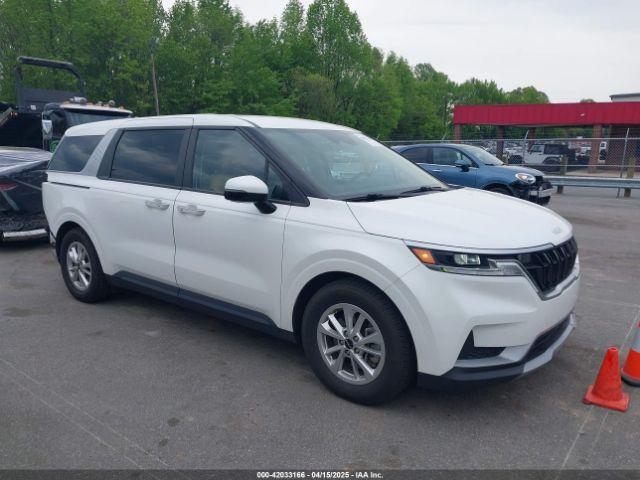  Salvage Kia Carnival