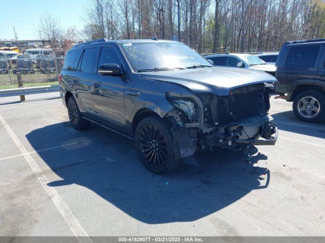  Salvage Lincoln Navigator