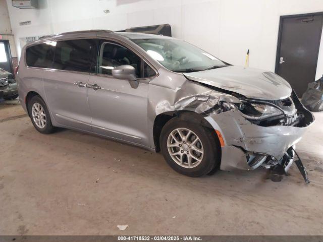  Salvage Chrysler Pacifica
